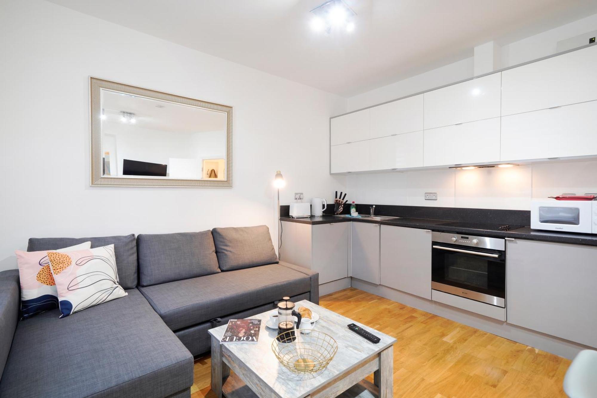 Apt 1, Soho Apartments 1St Floor By Indigo Flats London Exteriör bild