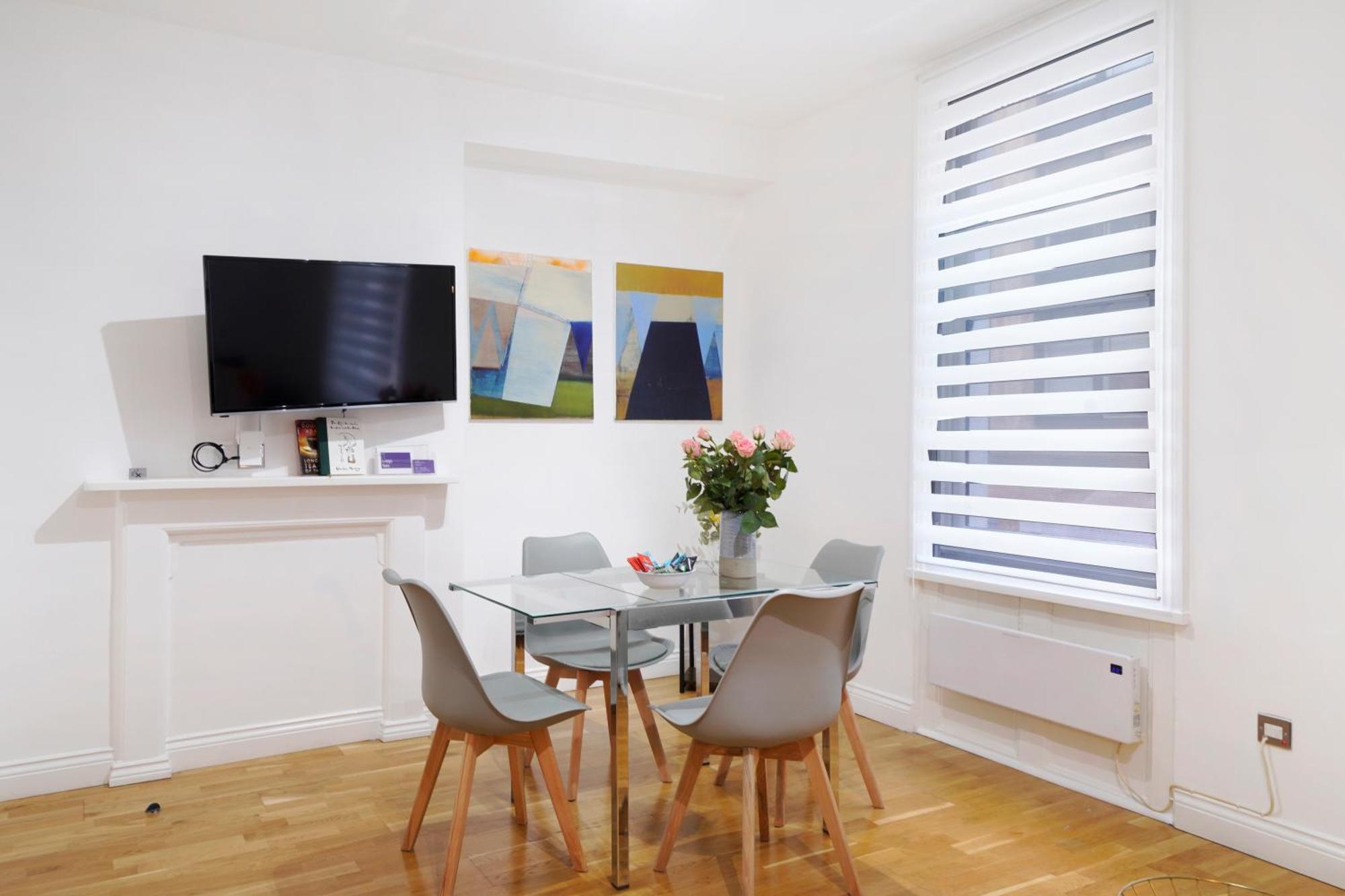 Apt 1, Soho Apartments 1St Floor By Indigo Flats London Exteriör bild